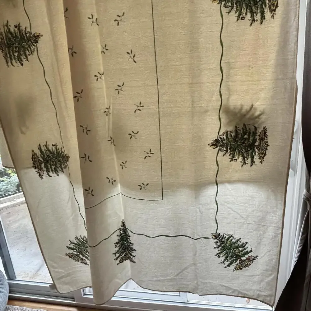 Spode Christmas Tree Tablecloth 114x56 Ivory Green Holiday Cotton Blend